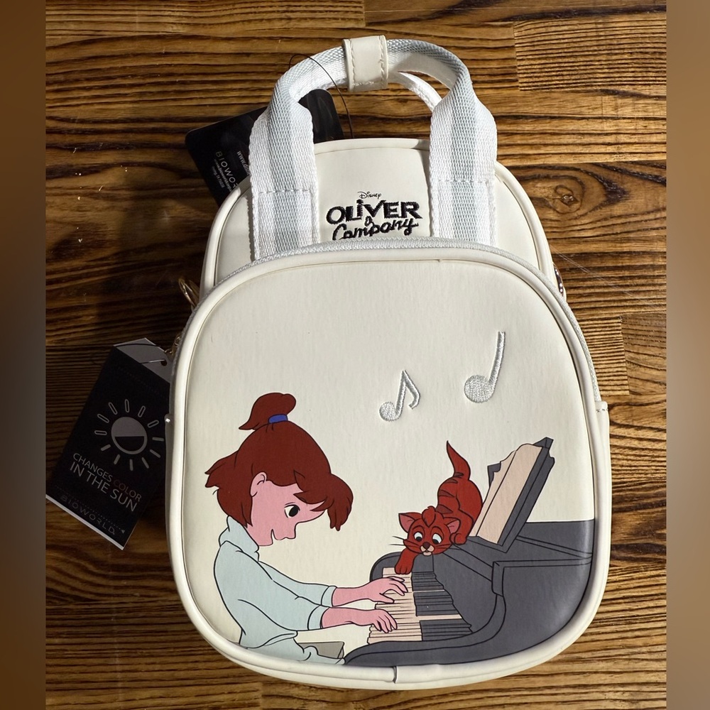 Disney Oliver‎ & Company Mini Backpack Crossbody Color Change NWT BioWorld